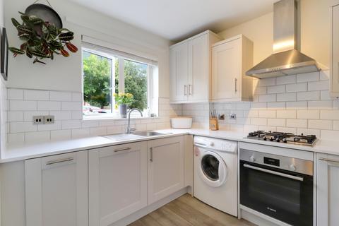 14 Knox Road, Guildford, GU2 9AH