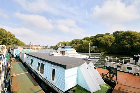 1 bedroom houseboat for sale, Swan Island, Twickenham, TW1