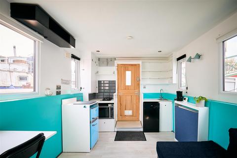 1 bedroom houseboat for sale, Swan Island, Twickenham, TW1