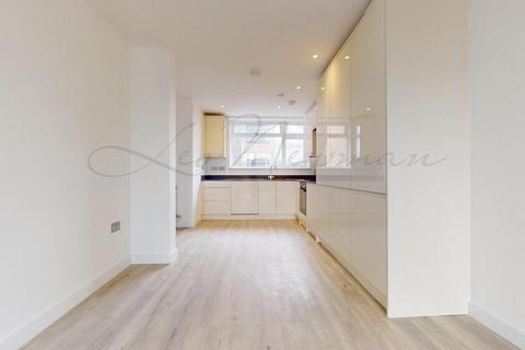 2 bedroom flat to rent, Caroline Street, Limehouse, E1