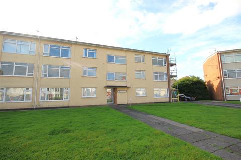 2 bedroom flat for sale, Tyn-Y-Pwll Road, Cardiff