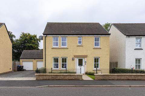 4 bedroom semi-detached house for sale, 42 Knoll Park, Galashiels TD1 2TF