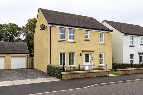 4 bedroom semi-detached house for sale, 42 Knoll Park, Galashiels TD1 2TF