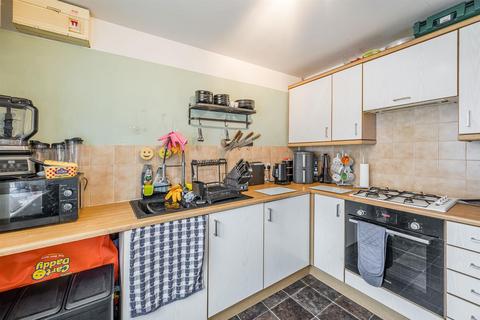 2 bedroom end of terrace house for sale, King Street, Lye, DY9 8UT