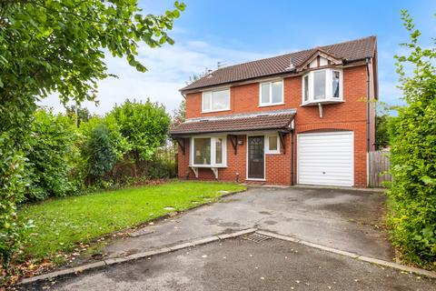 4 bedroom detached house for sale, Woolmer Close, Birchwood, WA3