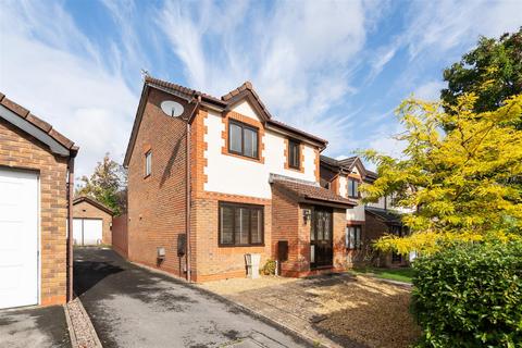 23 Barton Drive, Knowle, Solihull, B93 0PE