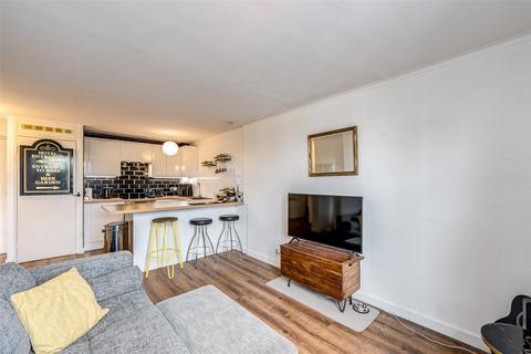 1 bedroom flat for sale, Littlehampton Road, Worthing, West Sussex, BN13