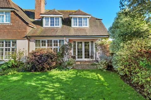 3 bedroom end of terrace house for sale, Church Street, Willingdon, Eastbourne