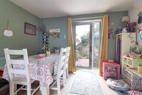 23 Borough Close, Kings Stanley, Stonehouse, GL10 3LJ