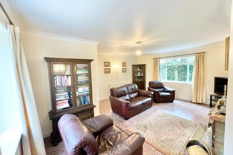 1 Ashfields, Hinstock, Market Drayton, TF9 2NG