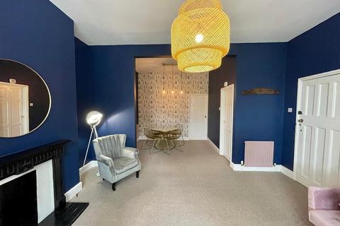 67c Alexandra Road, Southend-on-sea, SS1 1EY