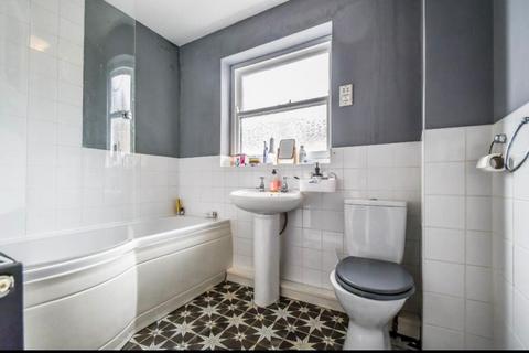 67c Alexandra Road, Southend-on-sea, SS1 1EY