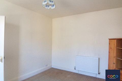 2 bedroom semi-detached house to rent, High Street, Portland DT5