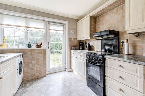 7 Cedar Close, Ferring, Worthing, BN12 5LH
