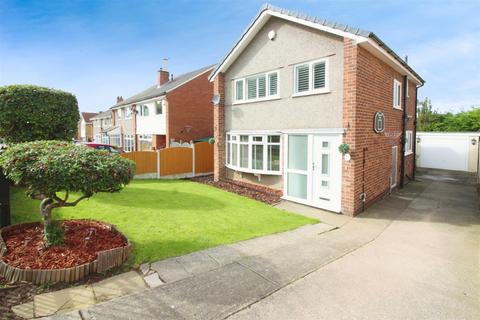 3 bedroom detached house for sale, Acaster Drive, Leeds LS25