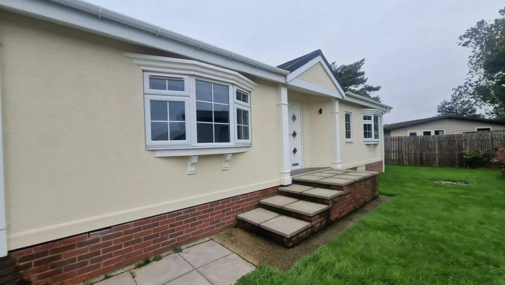 Solway Holiday Park Residential Park Home 4145