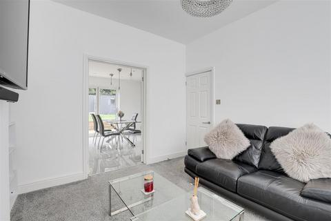 32 Bakerdale Road, Bakersfield, Nottingham, NG3 7GH