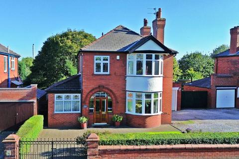 4 bedroom detached house for sale, Prescot Road, St. Helens, WA10