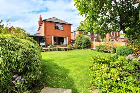 4 bedroom detached house for sale, Prescot Road, St. Helens, WA10