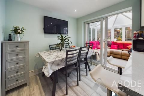 18 Thames Drive, Cheadle, Stoke-on-trent, ST10 1QD