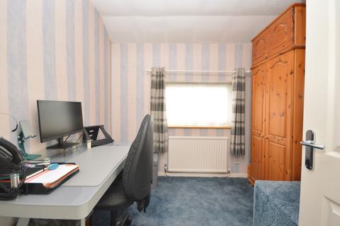 29 Firs Close, Folkestone, CT19 4HZ