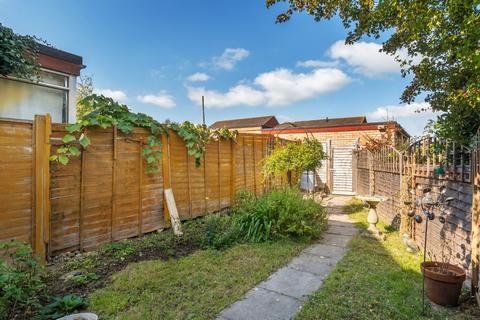 3 bedroom terraced house for sale, Trendle Road, Taunton TA1