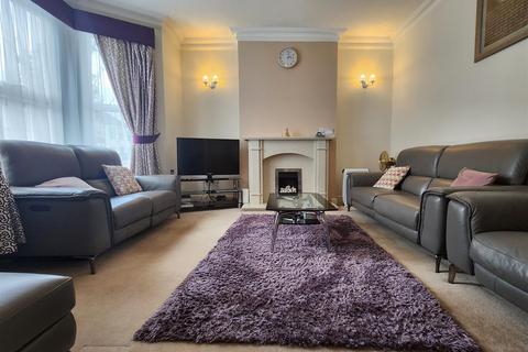 4 bedroom house for sale, Wanstead Park Road, Ilford - CHAIN FREE!