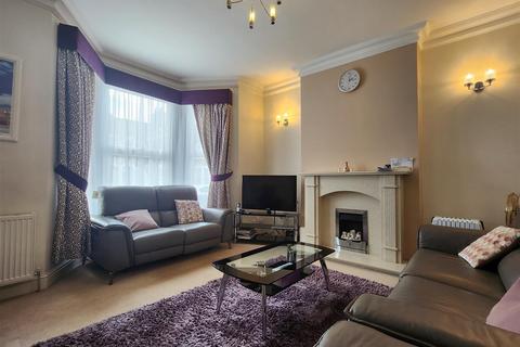 4 bedroom house for sale, Wanstead Park Road, Ilford - CHAIN FREE!