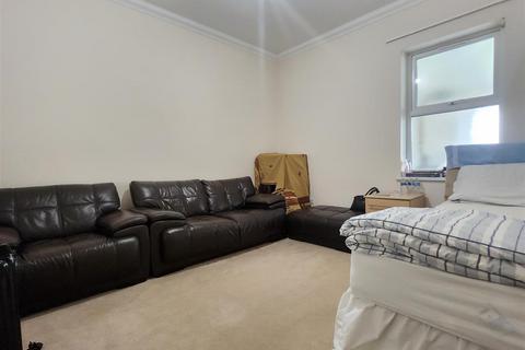 4 bedroom house for sale, Wanstead Park Road, Ilford - CHAIN FREE!