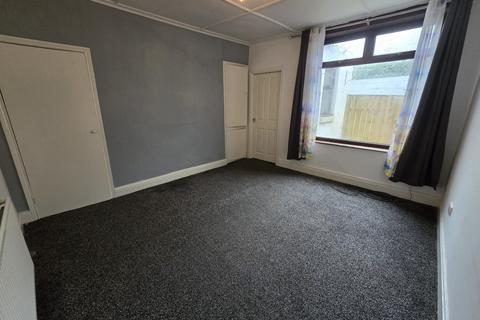 3 bedroom end of terrace house to rent, Brooklyn Terrace, Murton, Seaham, SR7