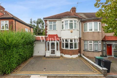 3 bedroom end of terrace house for sale, Stirling Road, London, N22