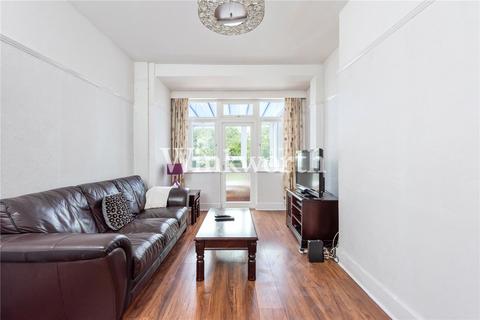 3 bedroom end of terrace house for sale, Stirling Road, London, N22