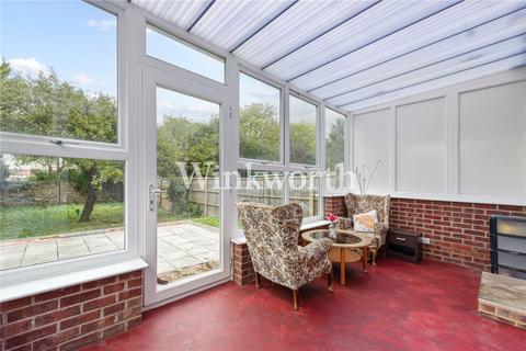 99 Stirling Road, London, N22 5BN