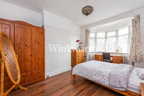 99 Stirling Road, London, N22 5BN