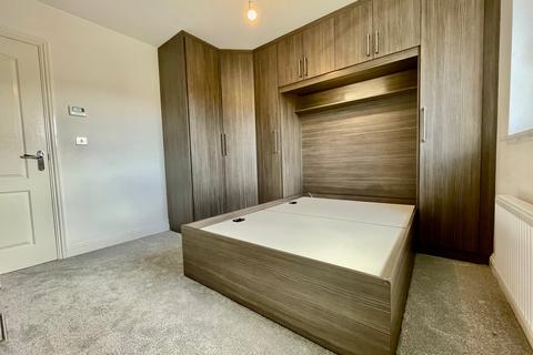 11 Whitebred Chase, Whitehouse, Milton Keynes, MK8 1AX