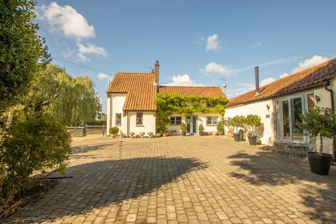 5 bedroom detached house for sale, Badley Moor, Dereham