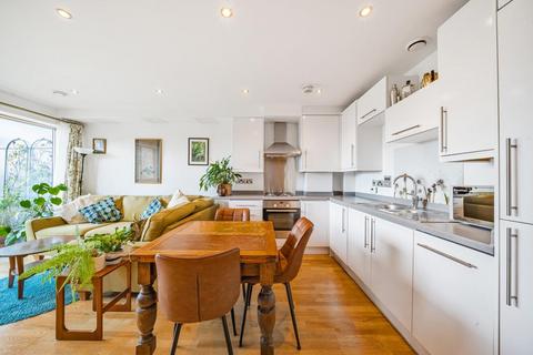 Flat 15, 186 Acre Lane, London, SW2 5UL