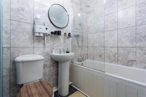 17 Field View, Norton, Malton, YO17 9AZ