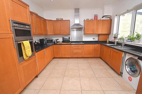29 Nelson Road, London, E4 9AP