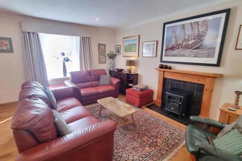 4 bedroom cottage for sale, Main Street, Newtonmore