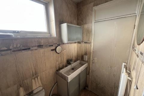 101 Croft Road, Portland, DT5 2EP
