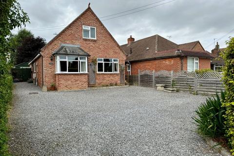 4 bedroom detached house for sale, Elmhurst Road, Thatcham RG18