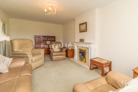 2 bedroom flat for sale, Holmes Court, Preston PR3