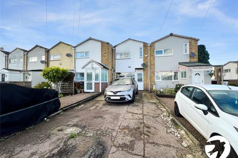 3 bedroom terraced house to rent, Winston Road, Rochester, Kent, ME2