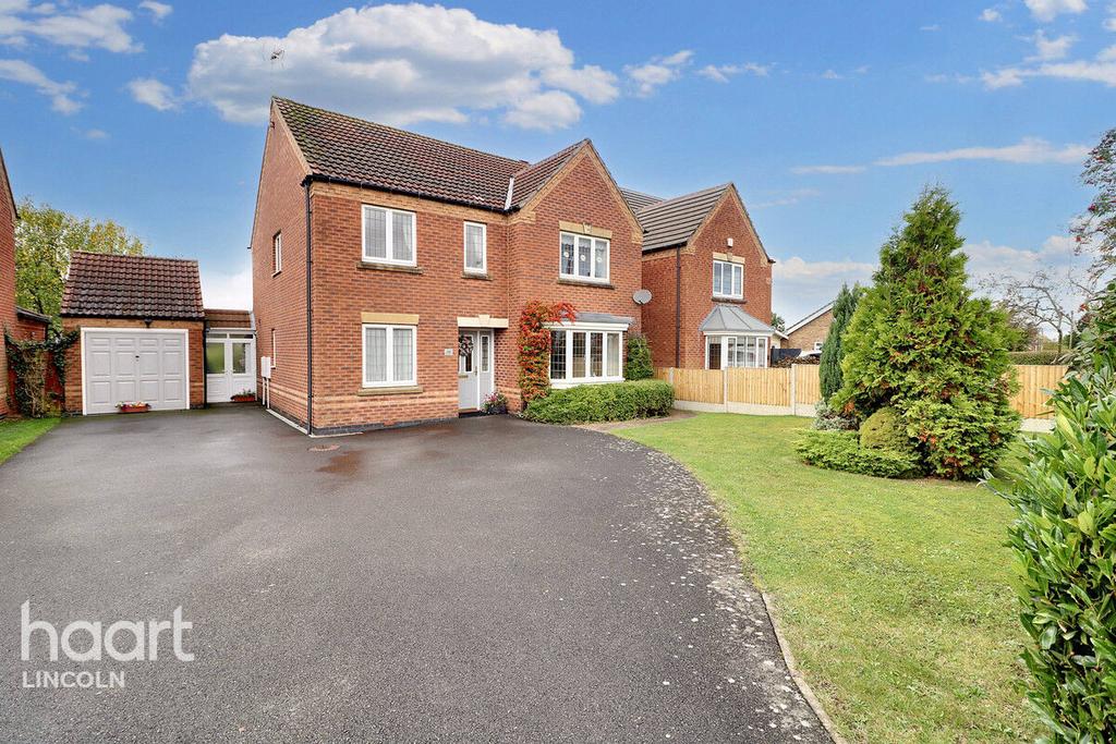 Hawthorn Avenue, Cherry Willingham 4 bed detached house for sale £395,000