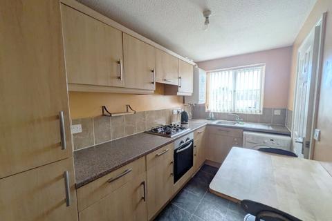 2 bedroom terraced house to rent, Balmoral Drive, Catchgate, Stanley, County Durham, DH9