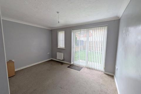 2 bedroom terraced house to rent, Balmoral Drive, Catchgate, Stanley, County Durham, DH9