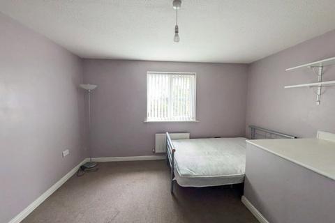 2 bedroom terraced house to rent, Balmoral Drive, Catchgate, Stanley, County Durham, DH9