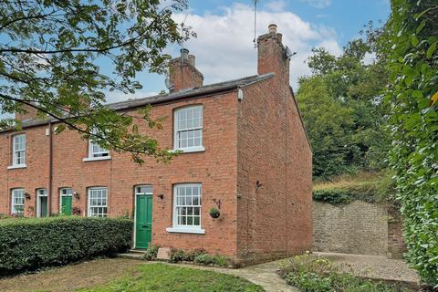 2 bedroom semi-detached house to rent, Ure Bank Terrace, Ripon, HG4