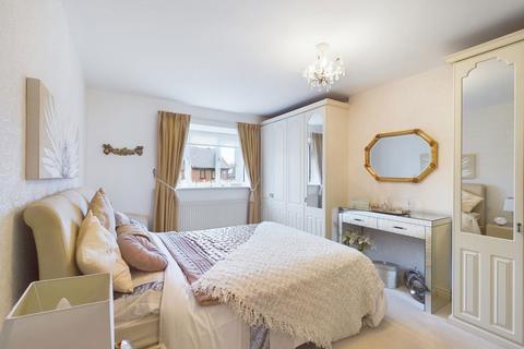 15 Brook Farm Close, Ormskirk, L39 4YA